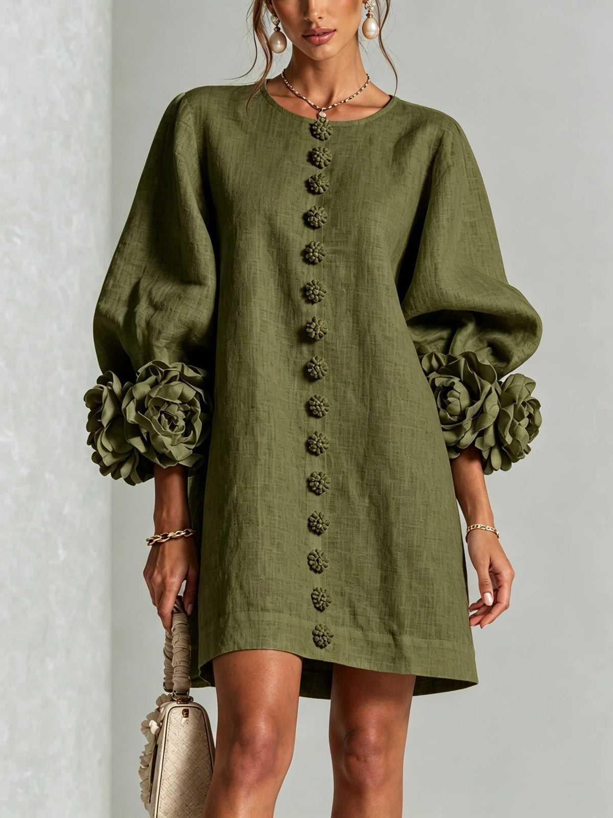 Geblümtes Kleid mit Laternenärmeln und Rundhalsausschnitt